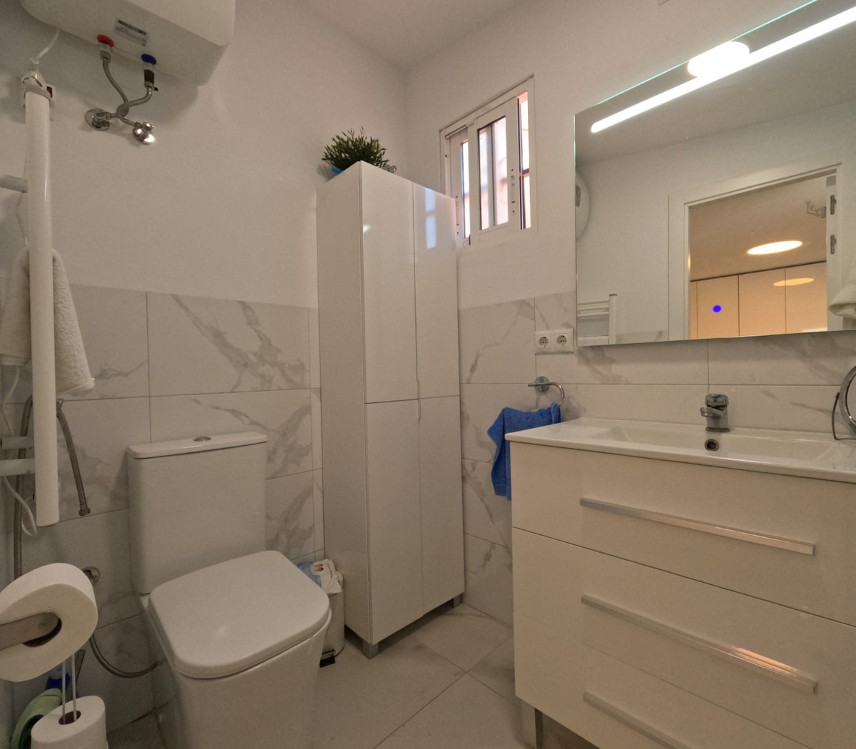 Se vende Pareada de 4 dormitorios en Costa Blanca, Alicante, España