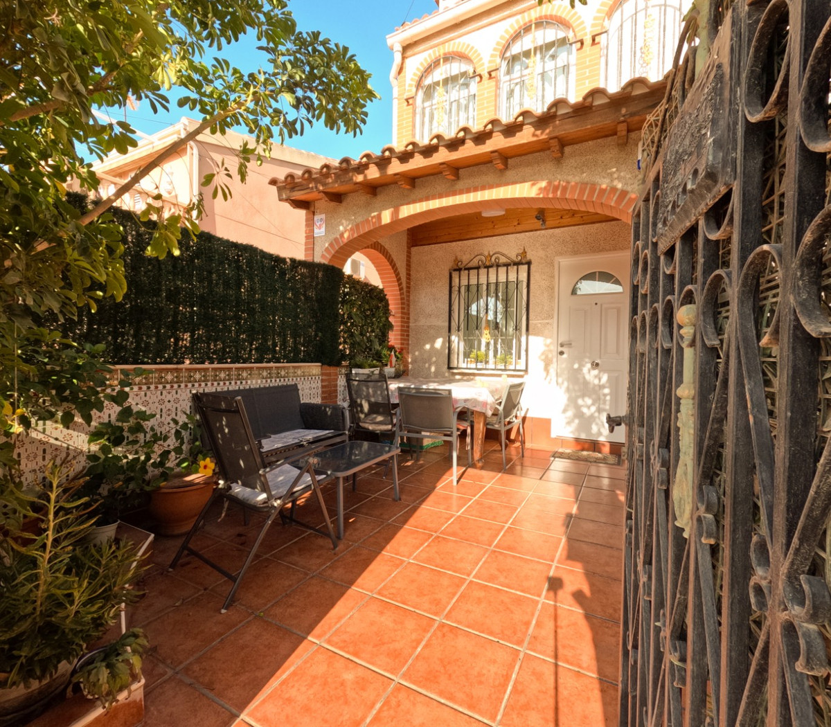 Se vende Pareada de 4 dormitorios en Costa Blanca, Alicante, España
