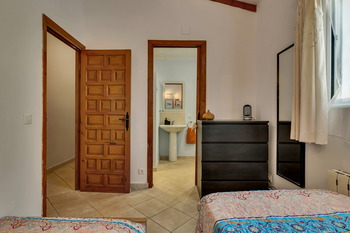 Se vende Villa - Chalet de 3 dormitorios en Costa Blanca, Alicante, España
