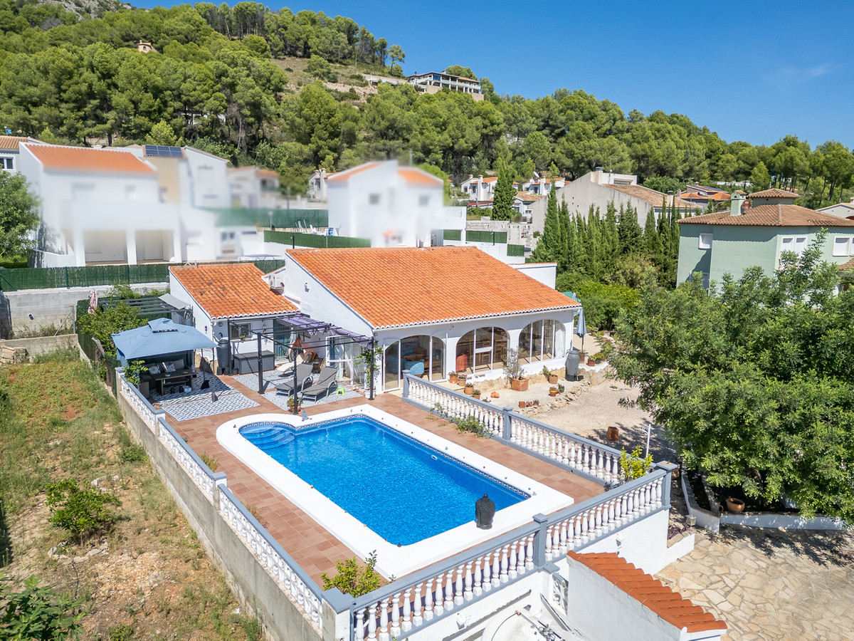 Se vende Villa - Chalet de 3 dormitorios en Costa Blanca, Alicante, España