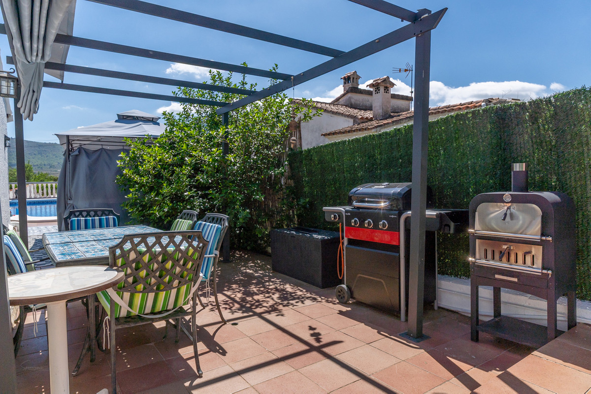 Se vende Villa - Chalet de 3 dormitorios en Costa Blanca, Alicante, España