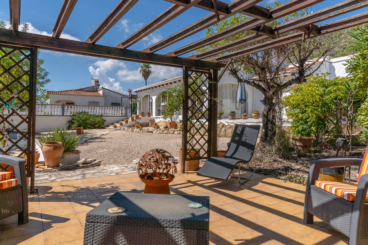 Se vende Villa - Chalet de 3 dormitorios en Costa Blanca, Alicante, España