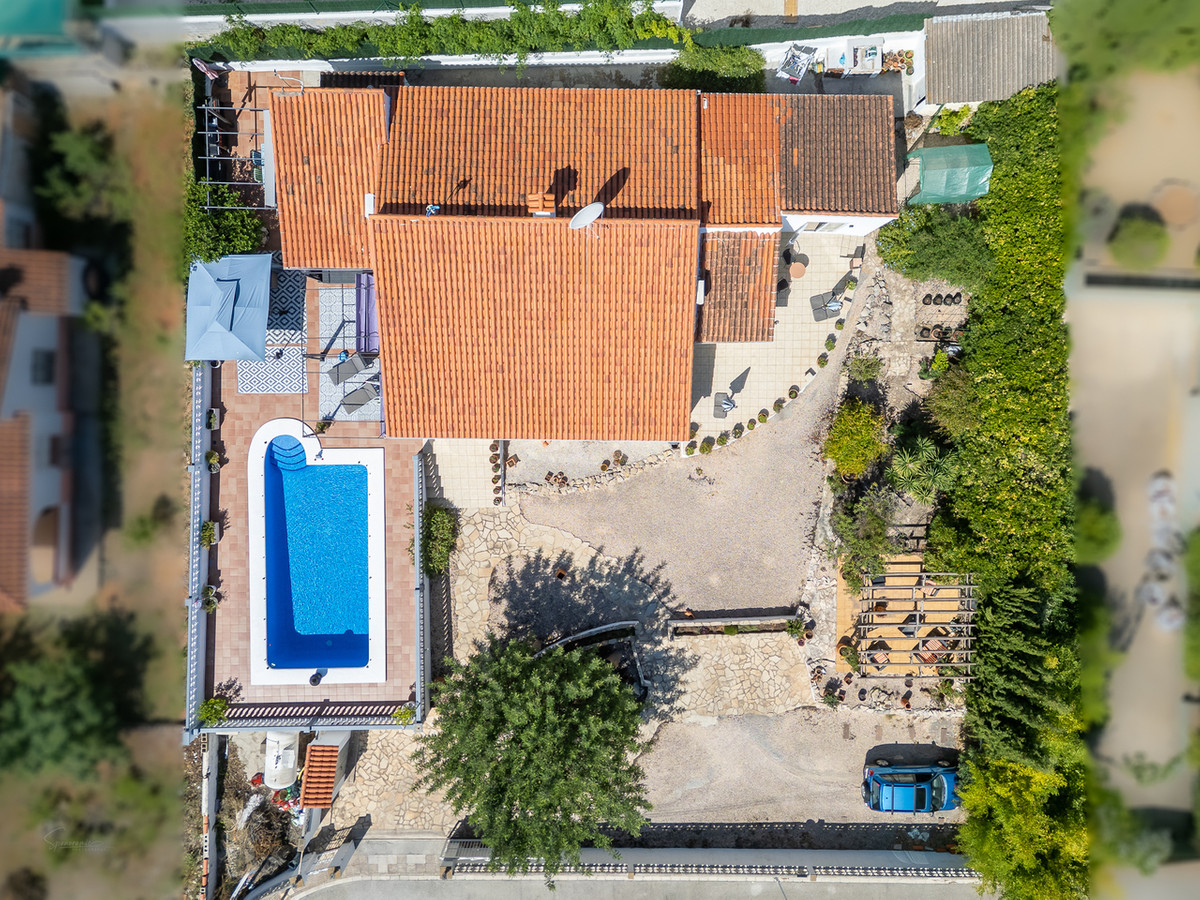 Se vende Villa - Chalet de 3 dormitorios en Costa Blanca, Alicante, España