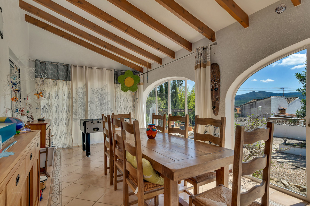Se vende Villa - Chalet de 3 dormitorios en Costa Blanca, Alicante, España