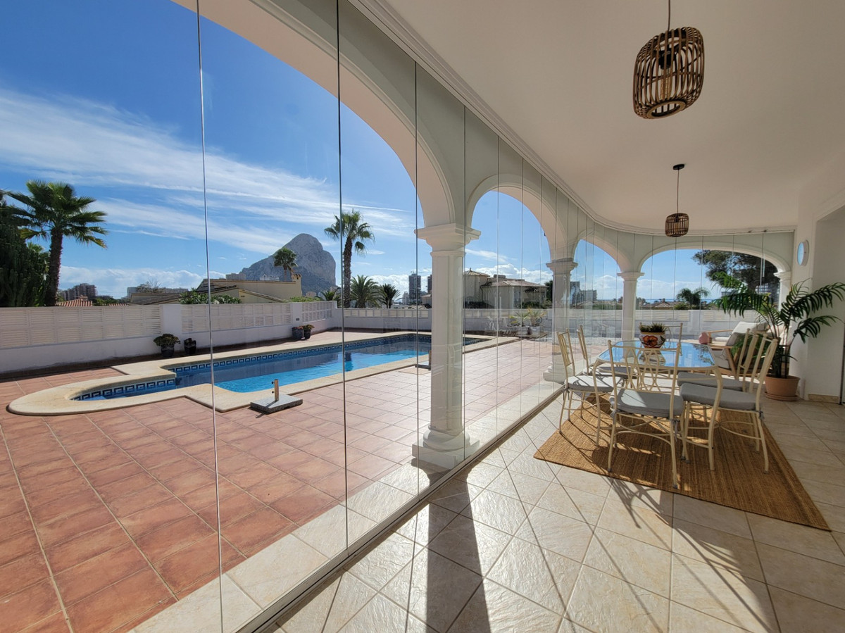 4 Bed Townhouse for sale in Calpe Costa Blanca, Alicante, Spain
