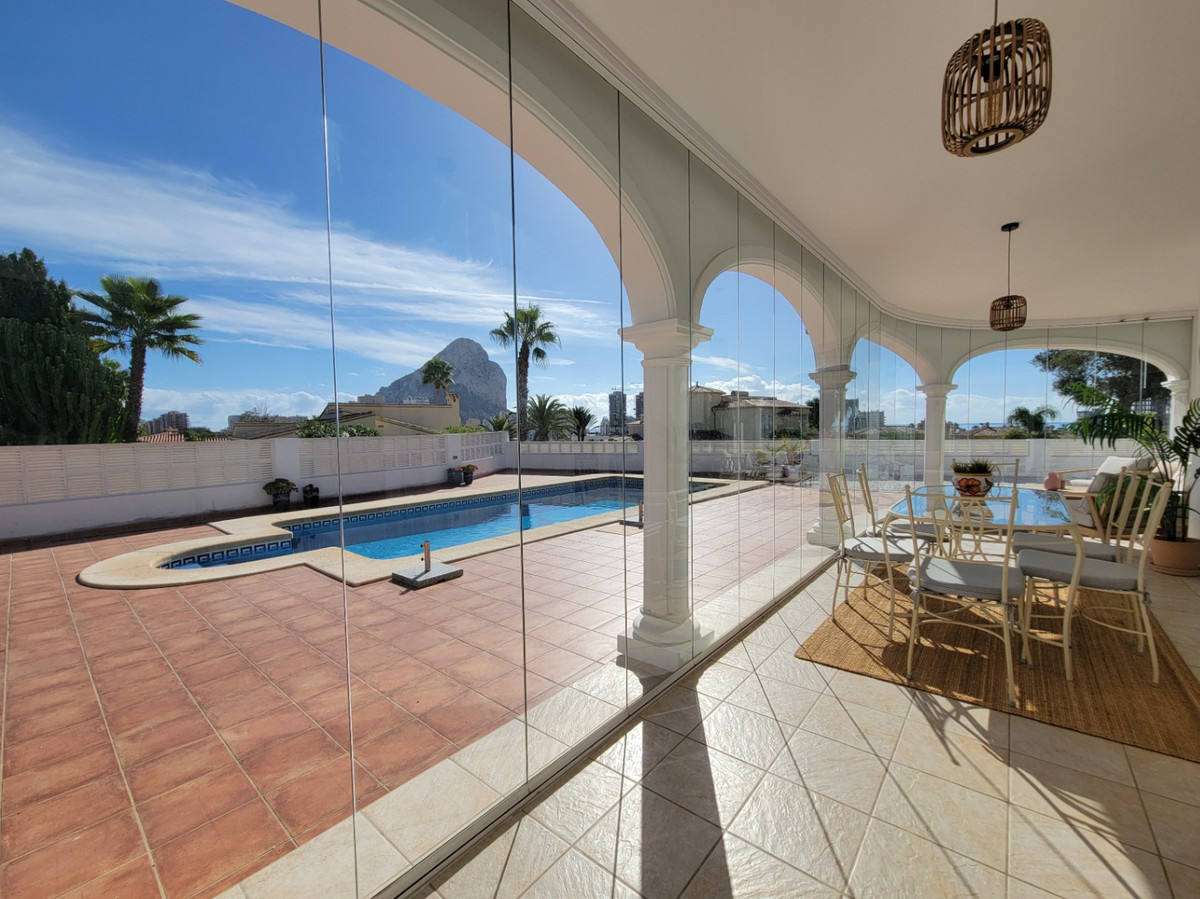 4 Bed Townhouse for sale in Calpe Costa Blanca, Alicante, Spain