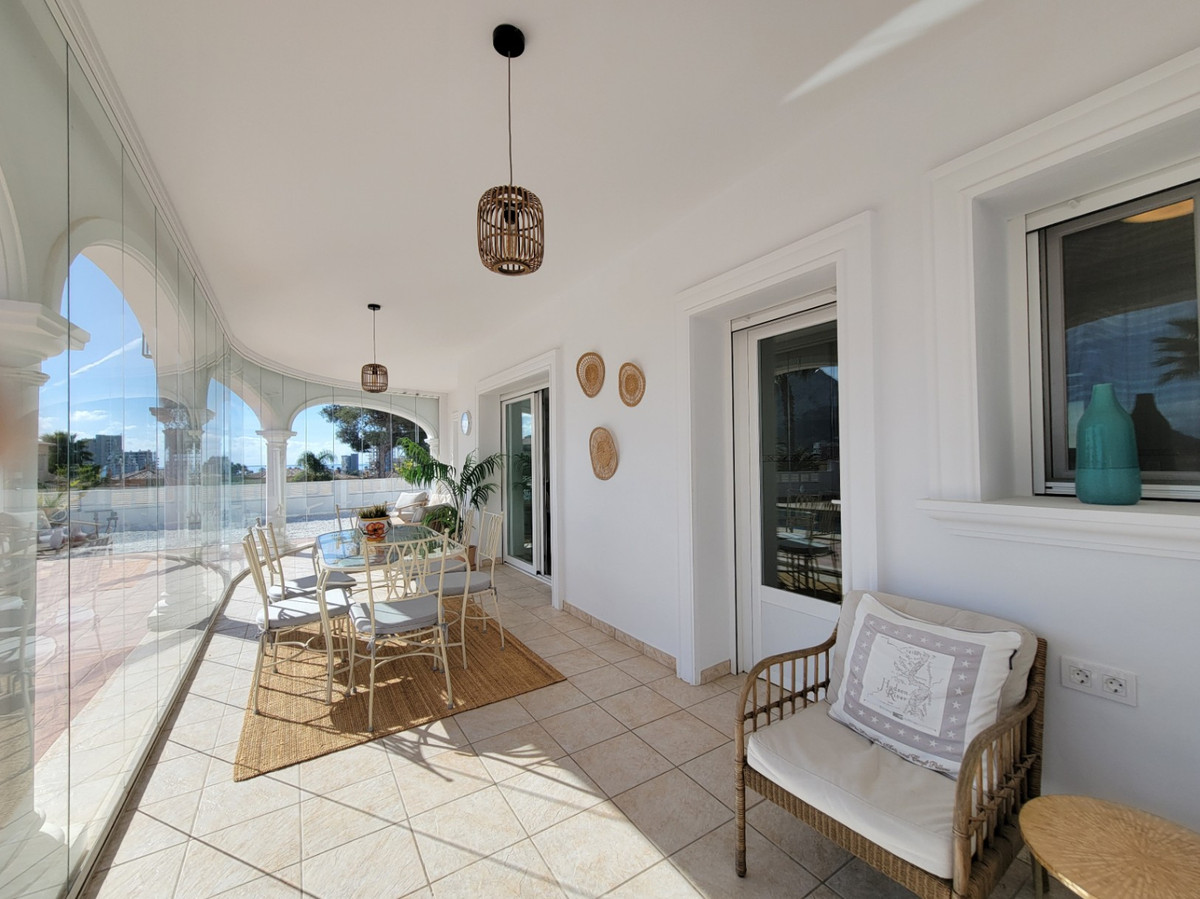 4 Bed Townhouse for sale in Calpe Costa Blanca, Alicante, Spain