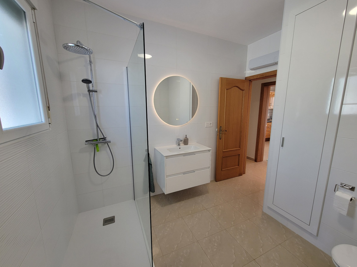 4 Bed Townhouse for sale in Calpe Costa Blanca, Alicante, Spain