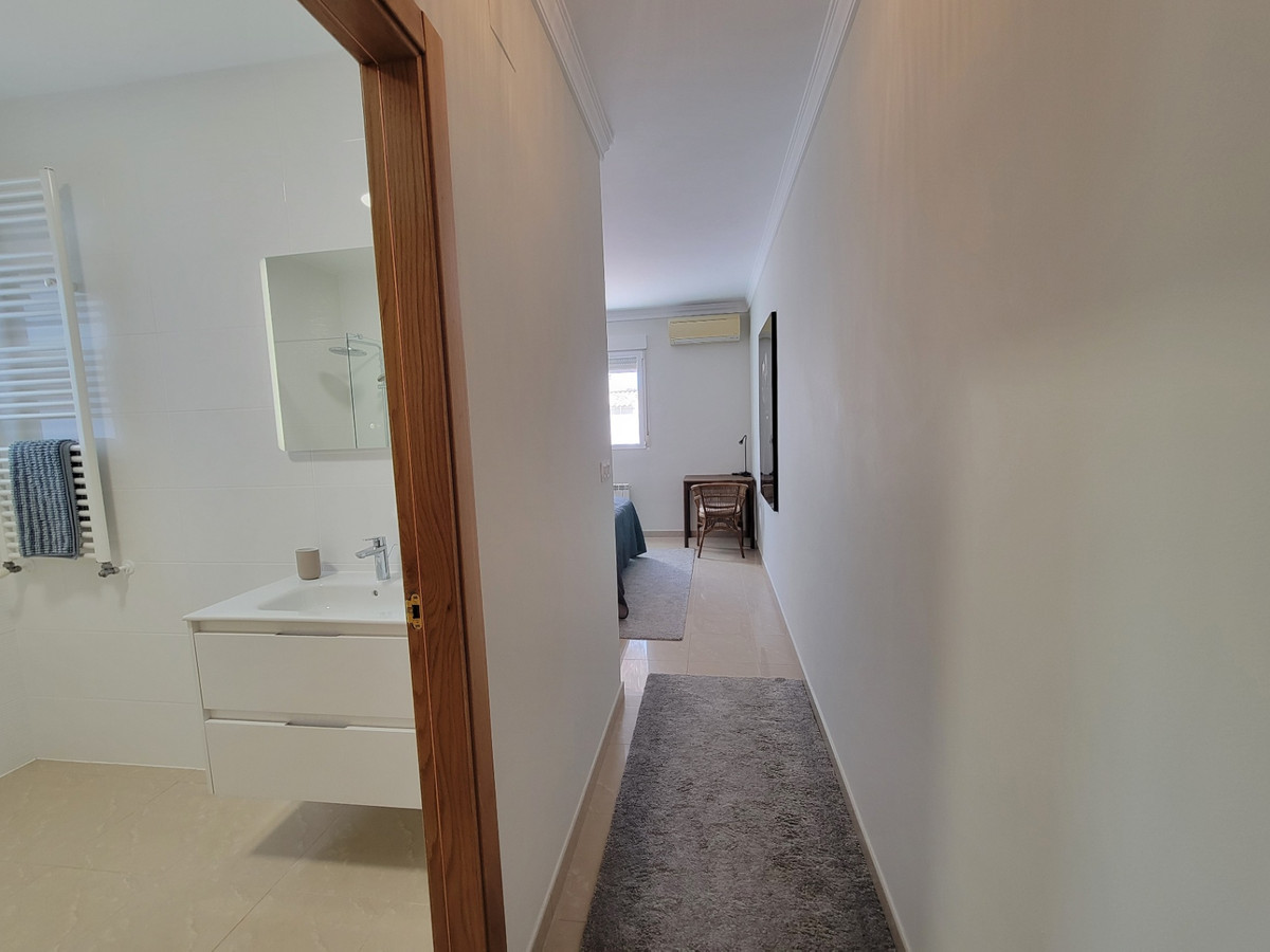 4 Bed Townhouse for sale in Calpe Costa Blanca, Alicante, Spain