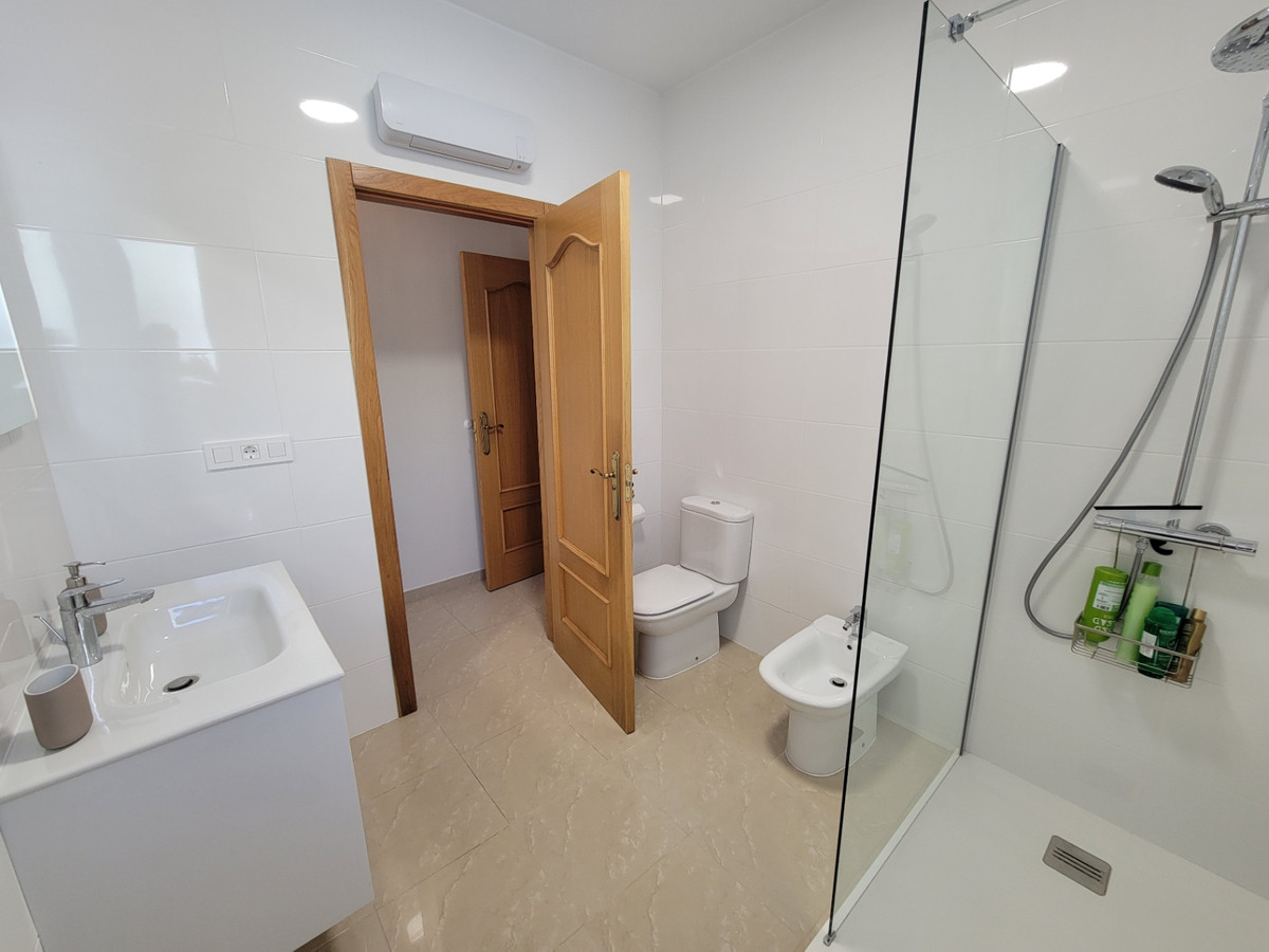 4 Bed Townhouse for sale in Calpe Costa Blanca, Alicante, Spain