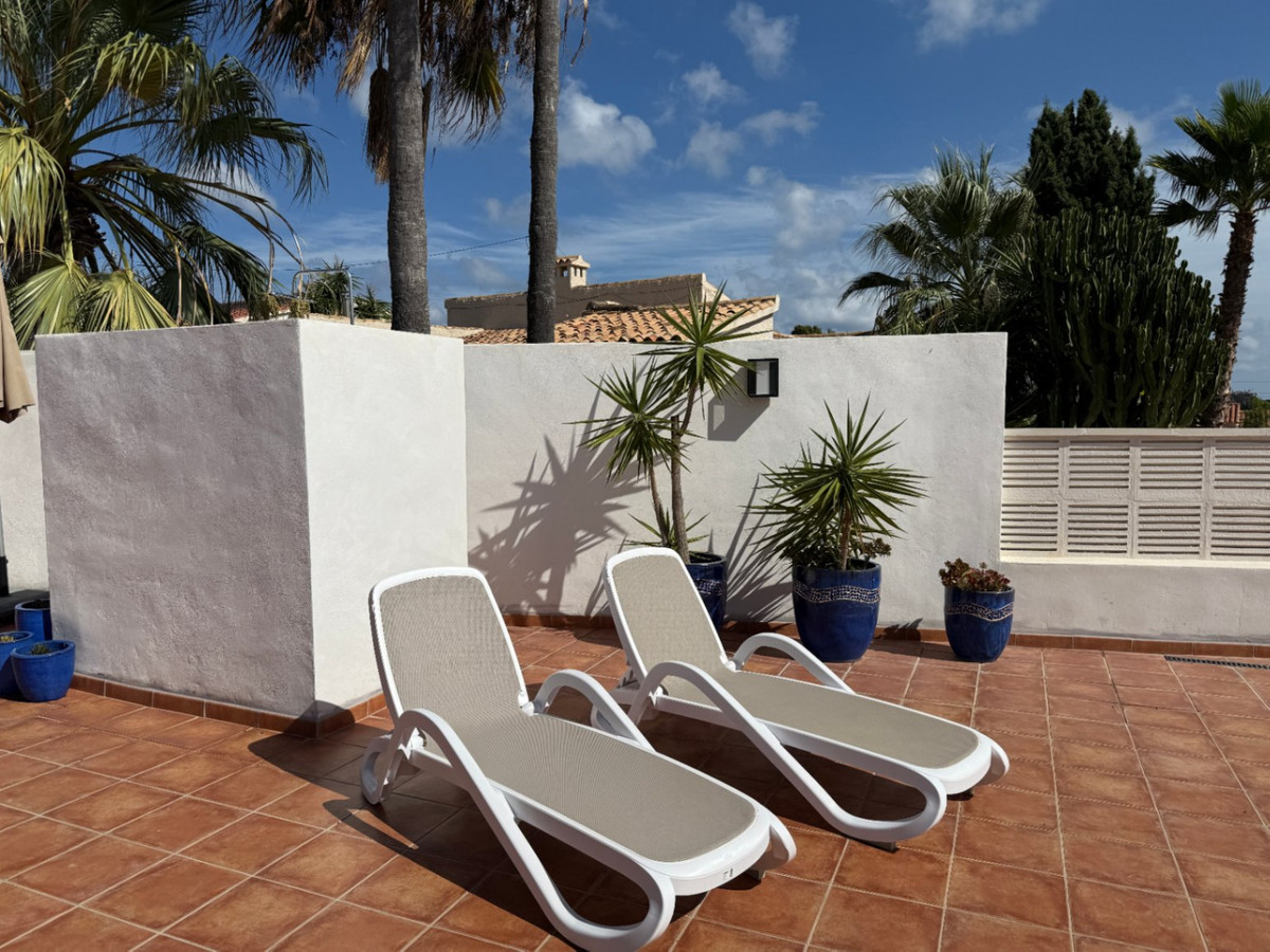 4 Bed Townhouse for sale in Calpe Costa Blanca, Alicante, Spain
