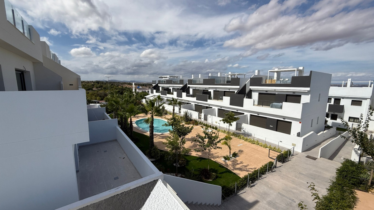 Se vende Apartamento Planta Media de 2 dormitorios en Costa Blanca, Alicante, España