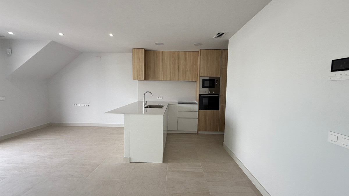 Se vende Apartamento Planta Media de 2 dormitorios en Costa Blanca, Alicante, España