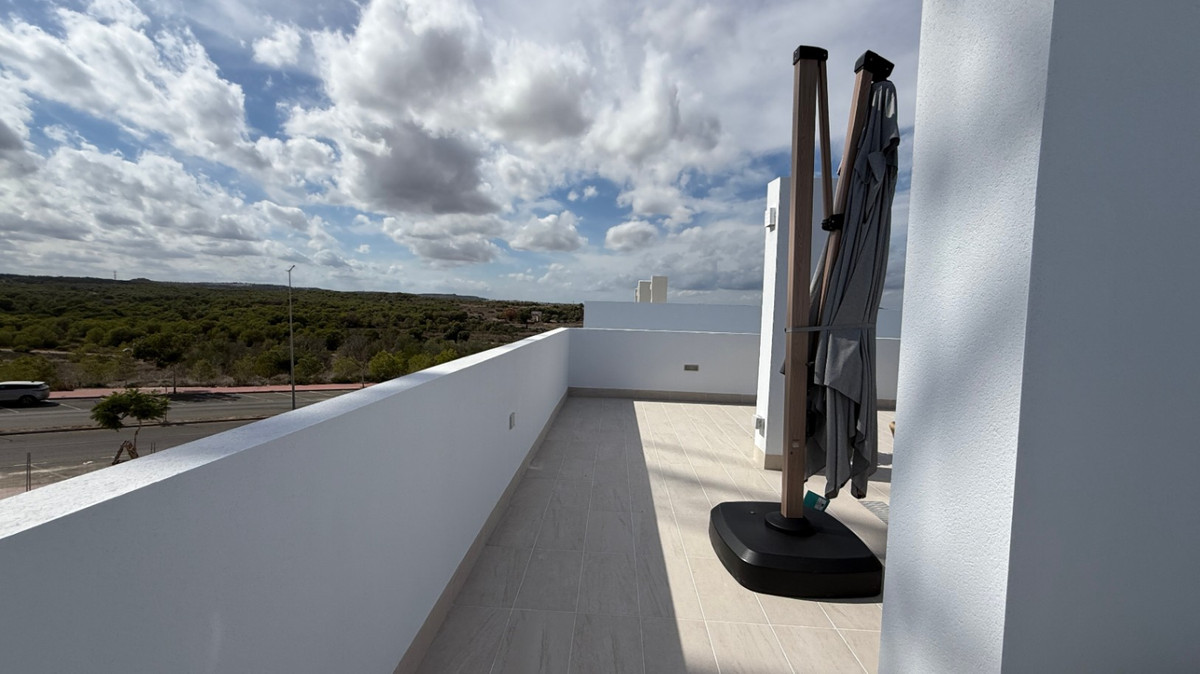 Se vende Apartamento Planta Media de 2 dormitorios en Costa Blanca, Alicante, España