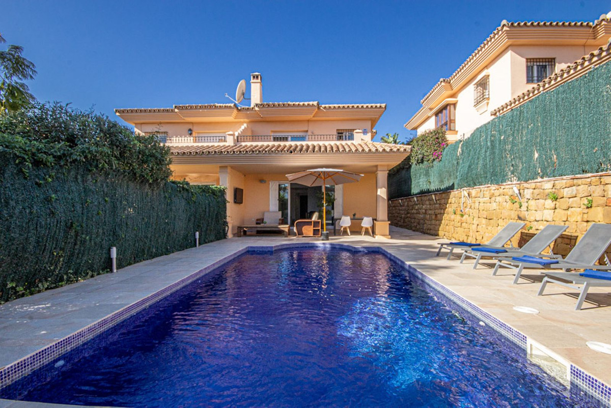 4 Bed Townhouse for sale in Riviera Del Sol Costa Del Sol, Málaga, Spain