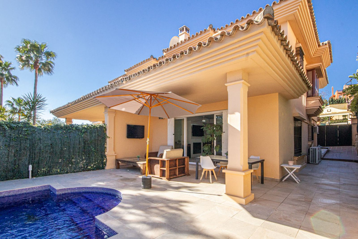 4 Bed Townhouse for sale in Riviera Del Sol Costa Del Sol, Málaga, Spain