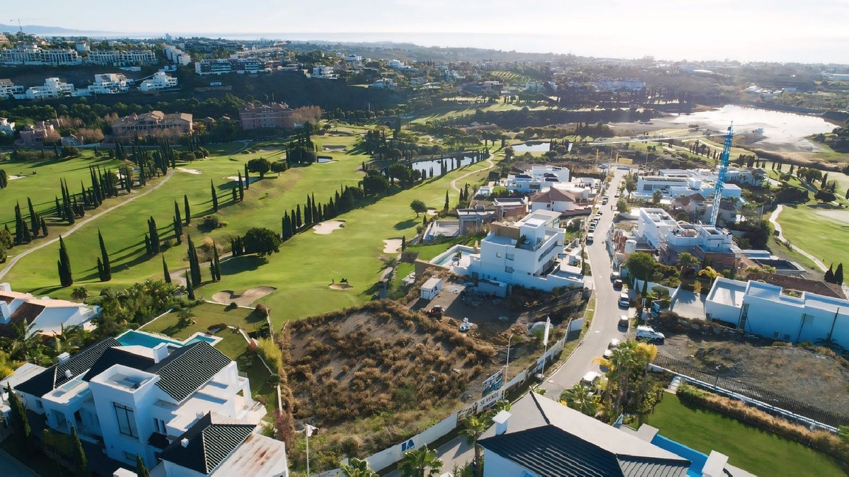 Plots for sale in Los Flamingos Costa Del Sol, Málaga, Spain