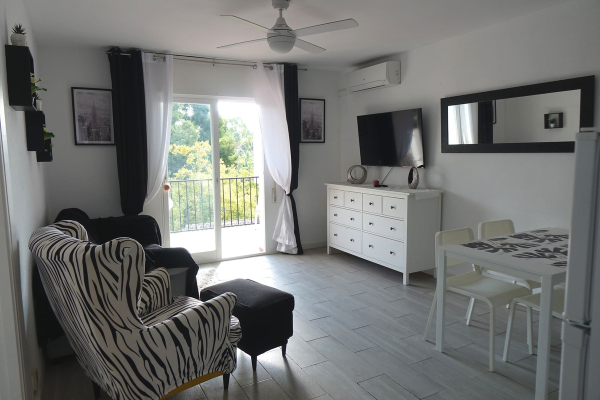 Se vende Apartamento Planta Media de 1 dormitorios en Costa Del Sol, Málaga, España