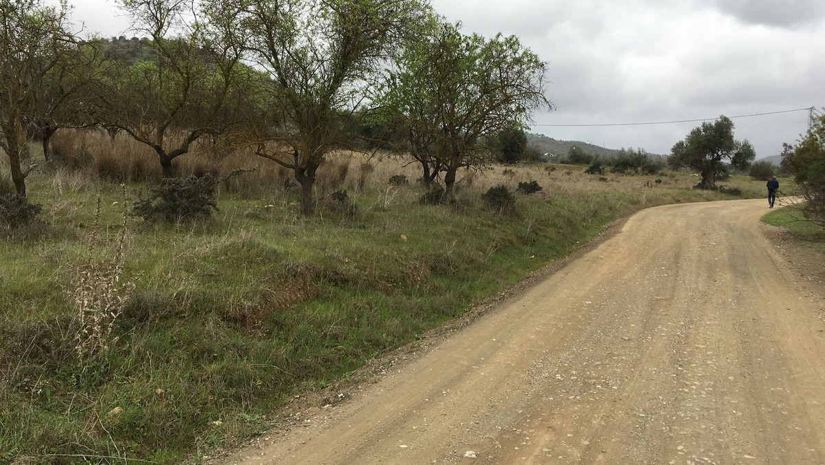 Se vende Terreno Rustico  en Costa Del Sol, Málaga, España