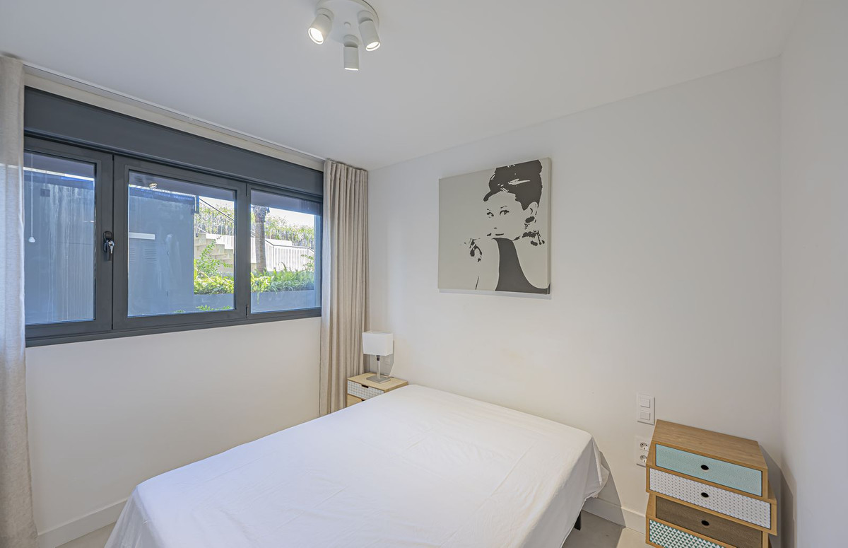 3 Bed Apartment for sale in Selwo Costa Del Sol, Málaga, Spain
