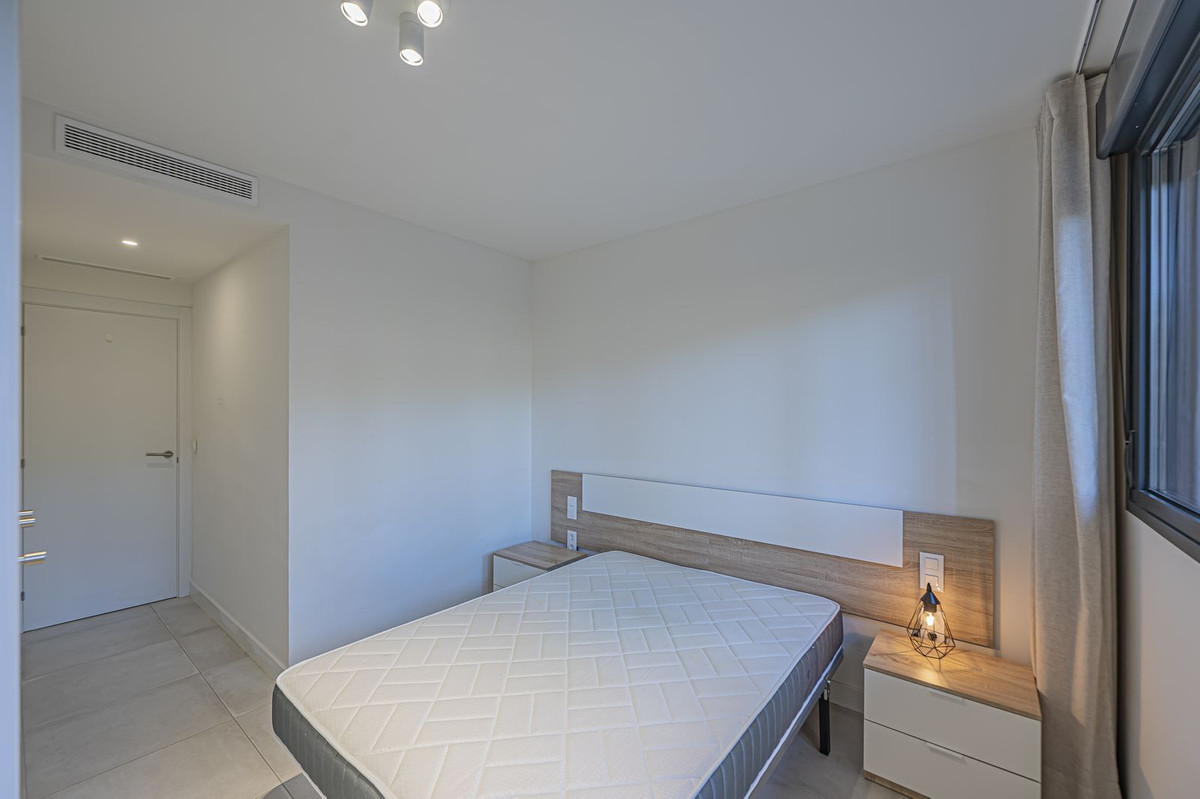 3 Bed Apartment for sale in Selwo Costa Del Sol, Málaga, Spain