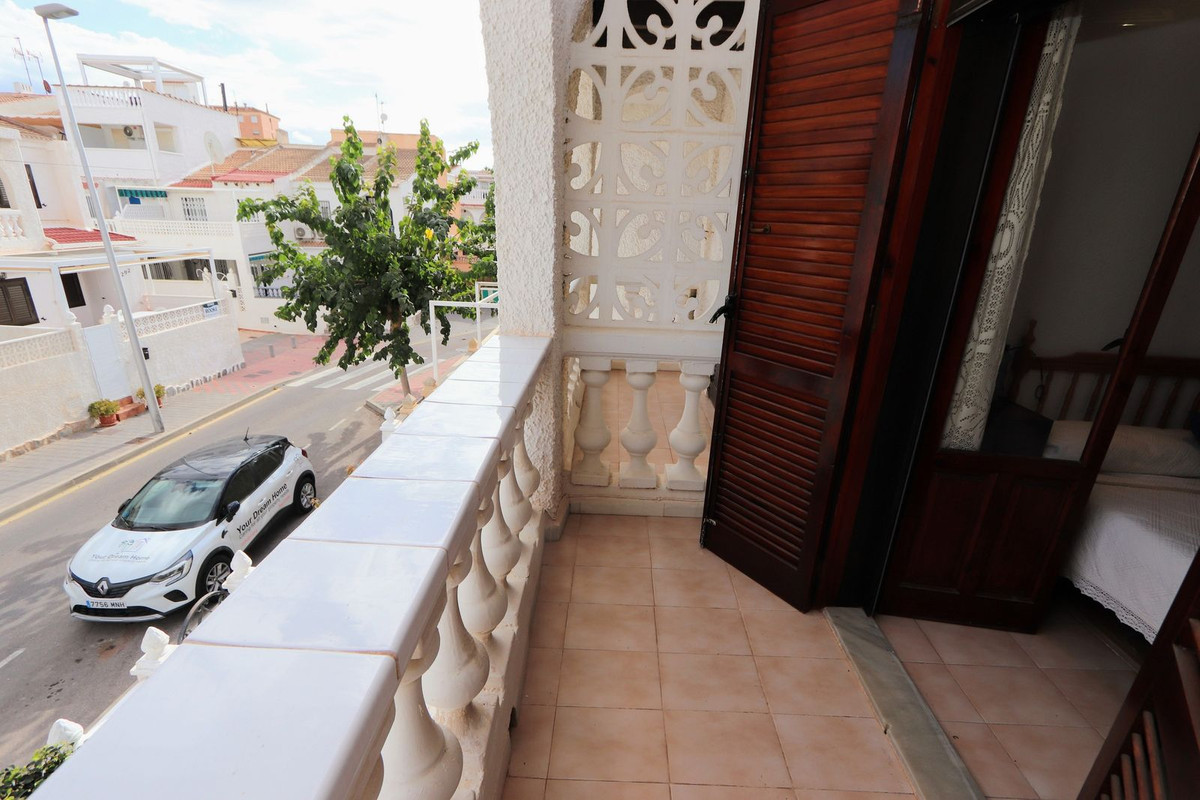 Se vende Adosada de 3 dormitorios en Costa Blanca, Alicante, España