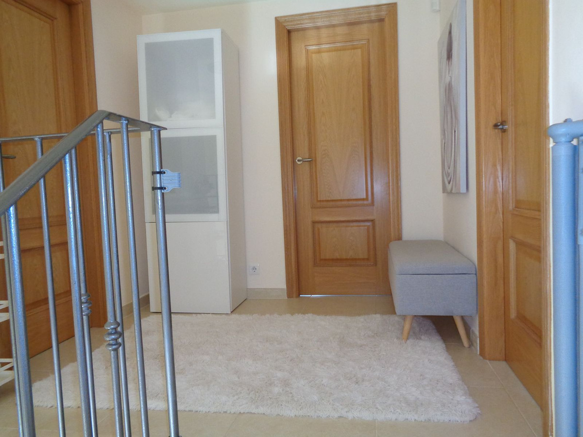 4 Bed Townhouse for sale in Alhaurín De La Torre Costa Del Sol, Málaga, Spain