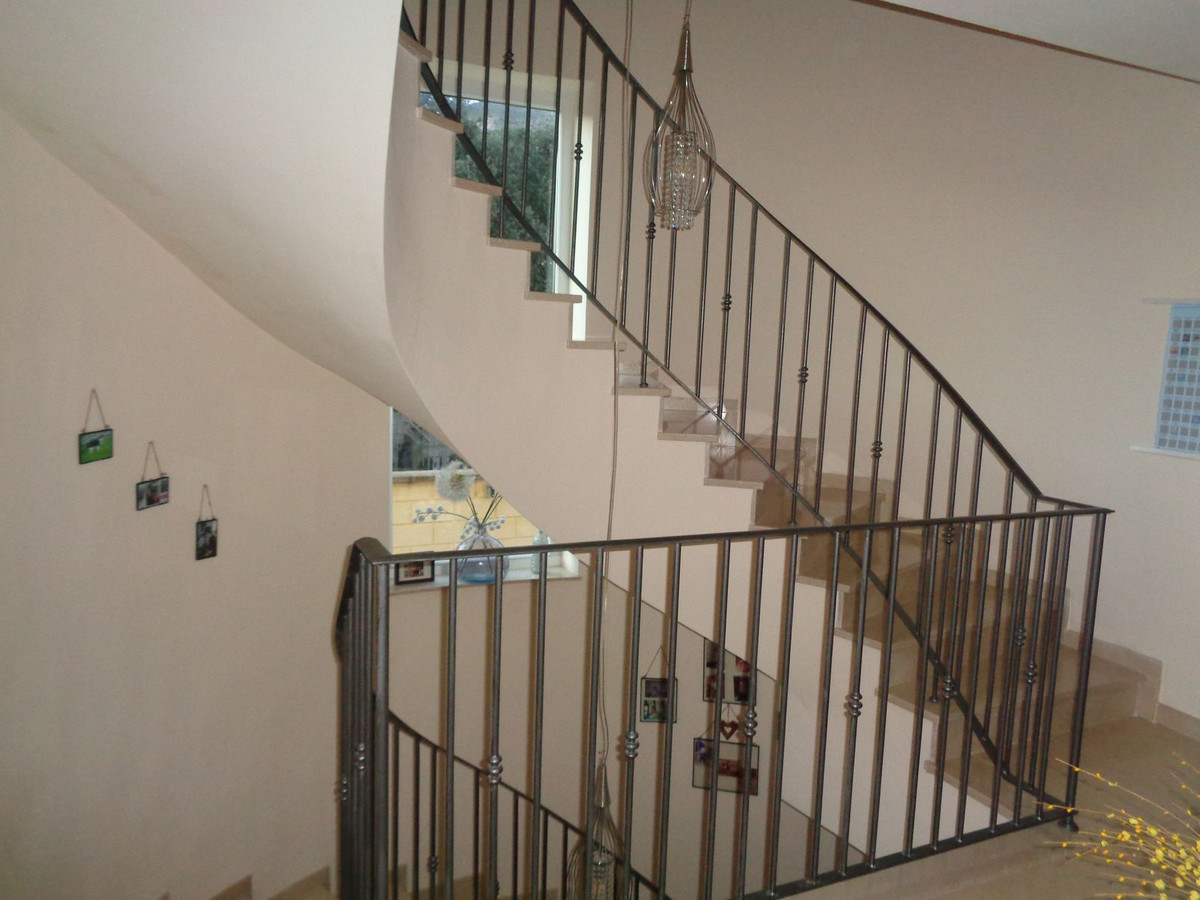 4 Bed Townhouse for sale in Alhaurín De La Torre Costa Del Sol, Málaga, Spain