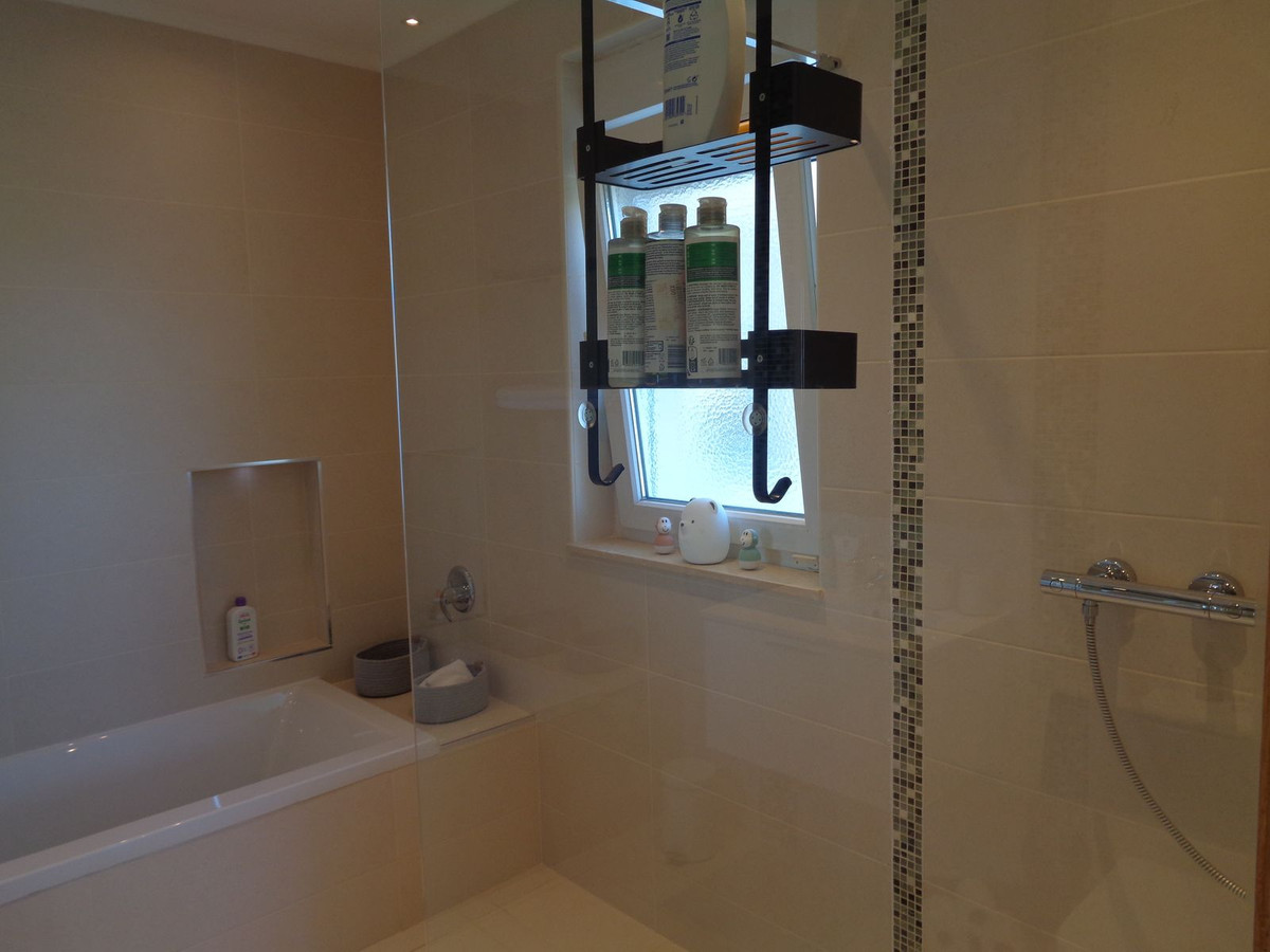 4 Bed Townhouse for sale in Alhaurín De La Torre Costa Del Sol, Málaga, Spain