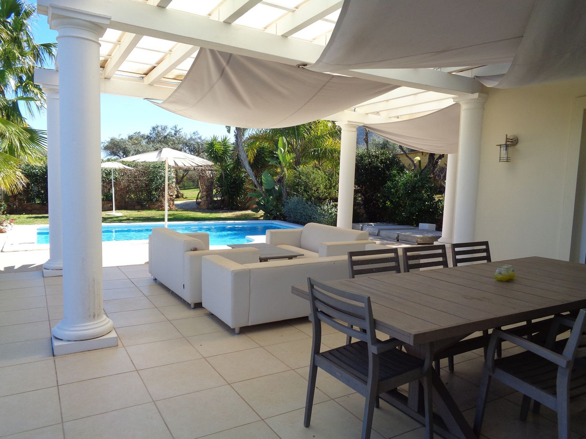 4 Bed Townhouse for sale in Alhaurín De La Torre Costa Del Sol, Málaga, Spain