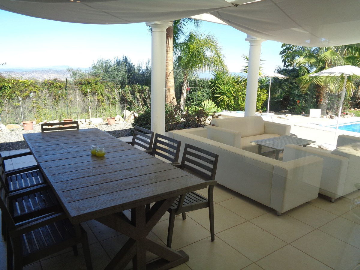 4 Bed Townhouse for sale in Alhaurín De La Torre Costa Del Sol, Málaga, Spain