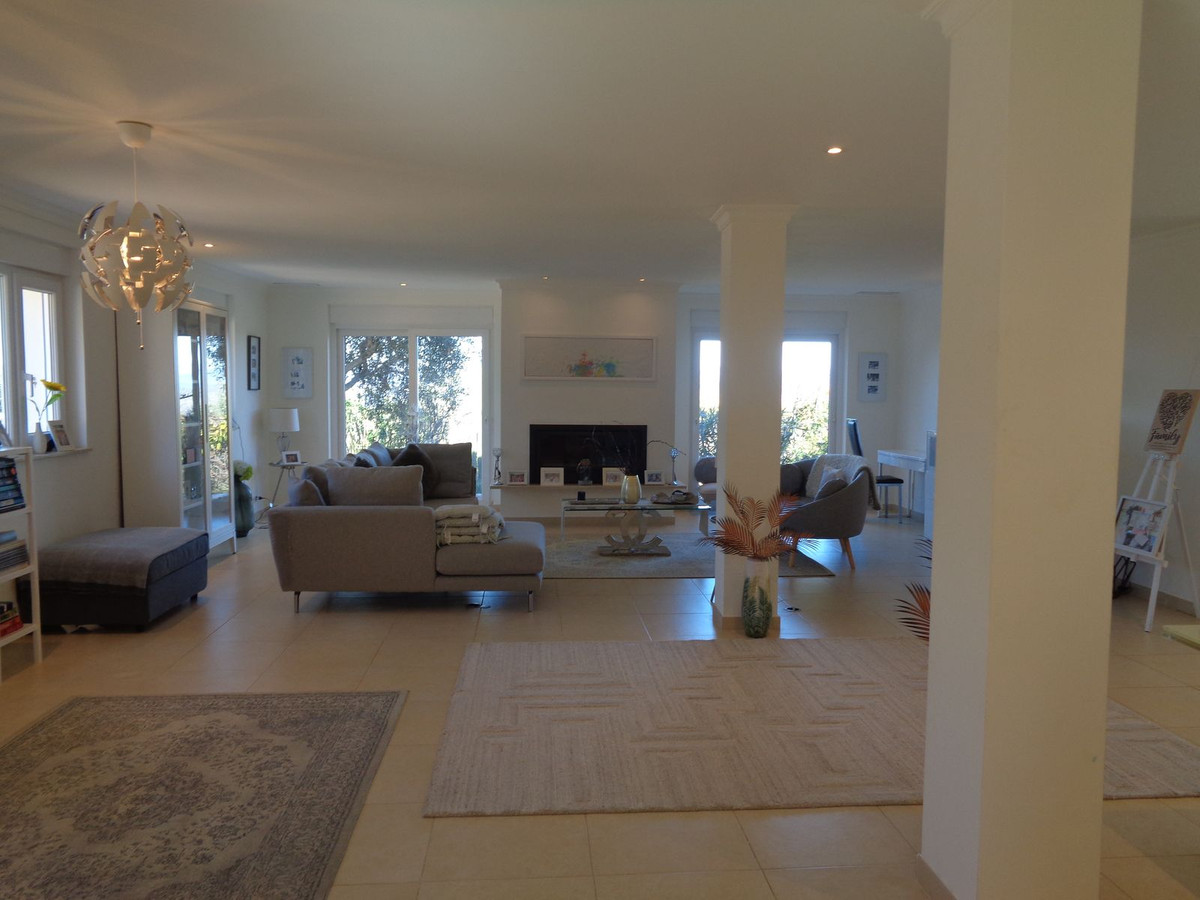 4 Bed Townhouse for sale in Alhaurín De La Torre Costa Del Sol, Málaga, Spain