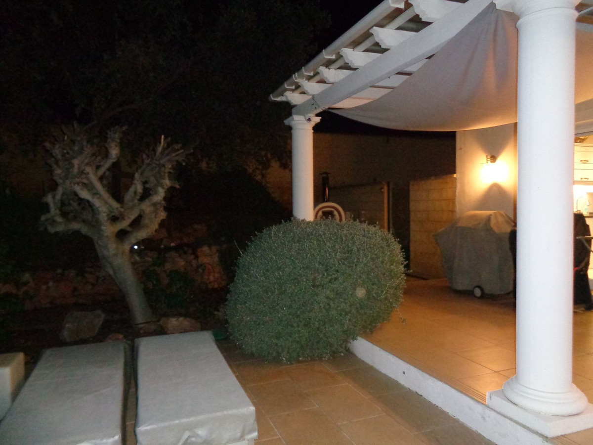 4 Bed Townhouse for sale in Alhaurín De La Torre Costa Del Sol, Málaga, Spain