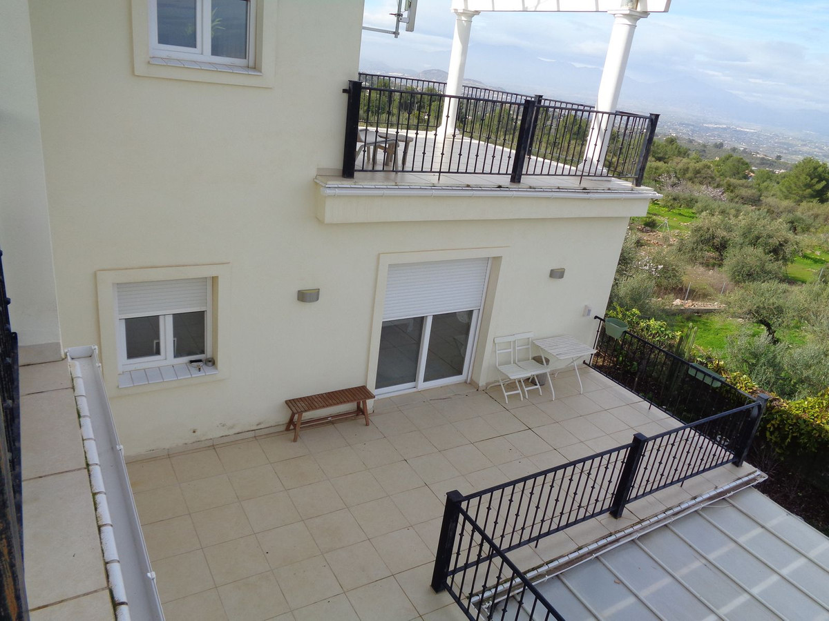 4 Bed Townhouse for sale in Alhaurín De La Torre Costa Del Sol, Málaga, Spain