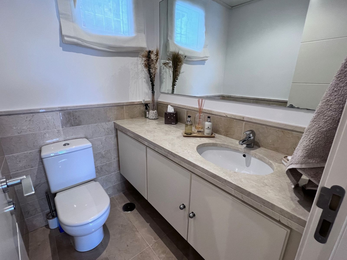 Se vende Adosada de 2 dormitorios en Costa Del Sol, Málaga, España