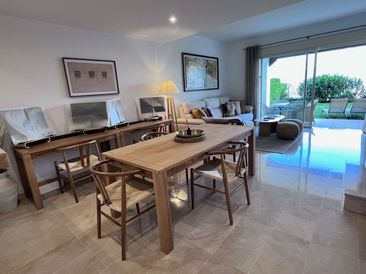 Se vende Adosada de 2 dormitorios en Costa Del Sol, Málaga, España