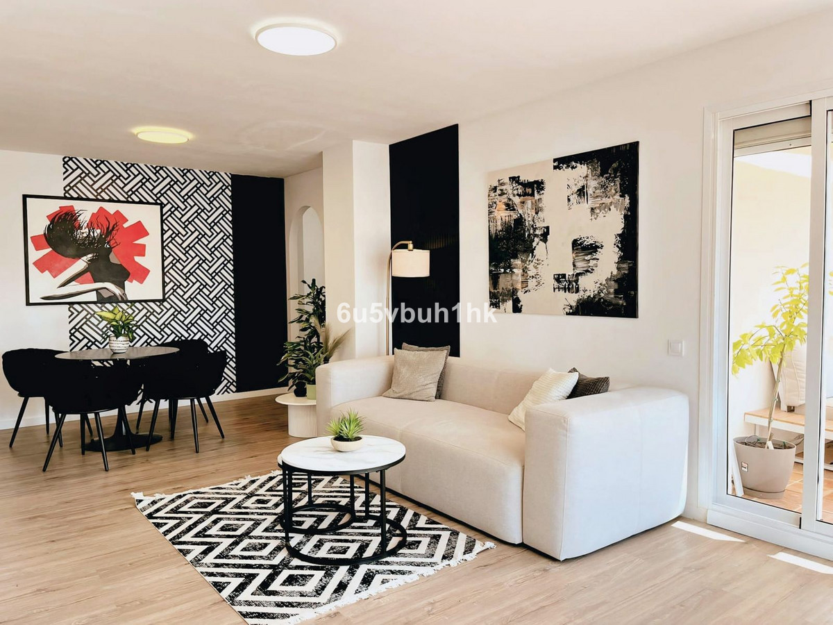 3 Bed Apartment for sale in El Paraiso Costa Del Sol, Málaga, Spain