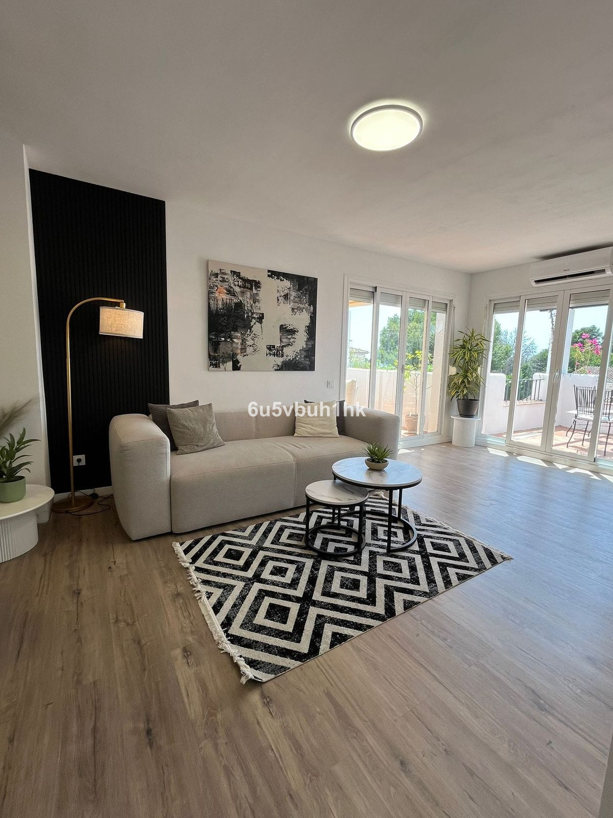 3 Bed Apartment for sale in El Paraiso Costa Del Sol, Málaga, Spain