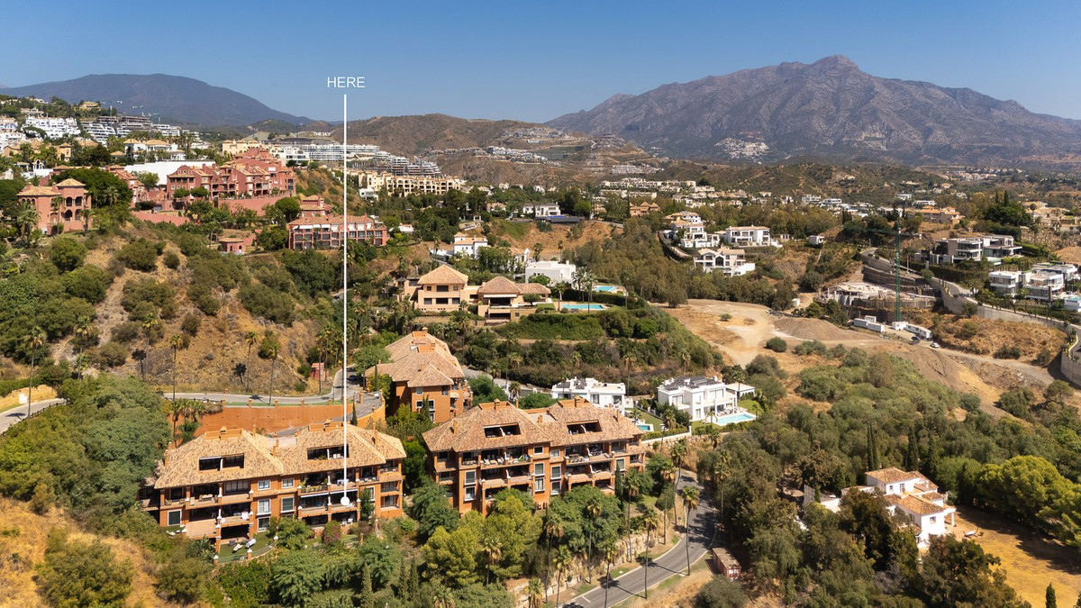 3 Bed Apartment for sale in Benahavís Costa Del Sol, Málaga, Spain