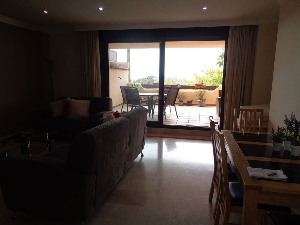 Se vende Apartamento Planta Media de 2 dormitorios en Costa Del Sol, Málaga, España