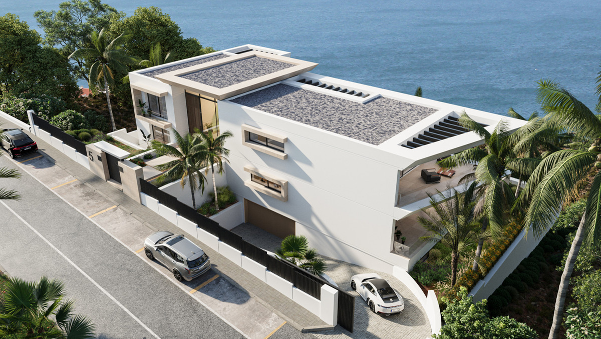 Se vende Villa - Chalet de 6 dormitorios en Costa Del Sol, Cadiz, España