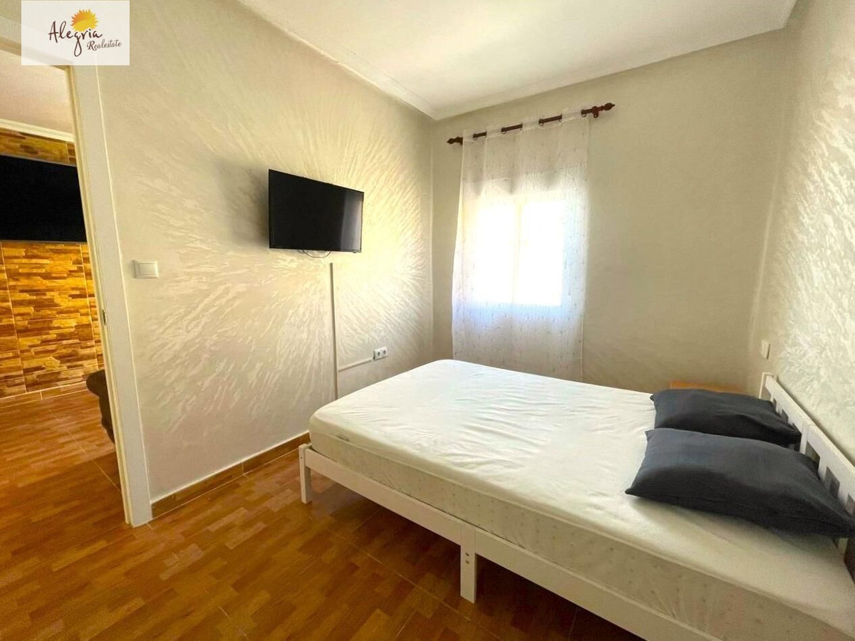 Se vende Apartamento Planta Media de 3 dormitorios en Costa Blanca, Alicante, España