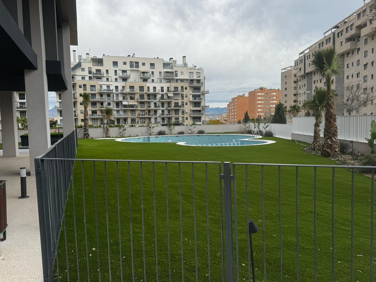Se vende Apartamento Planta Media de 2 dormitorios en Costa Blanca, Alicante, España