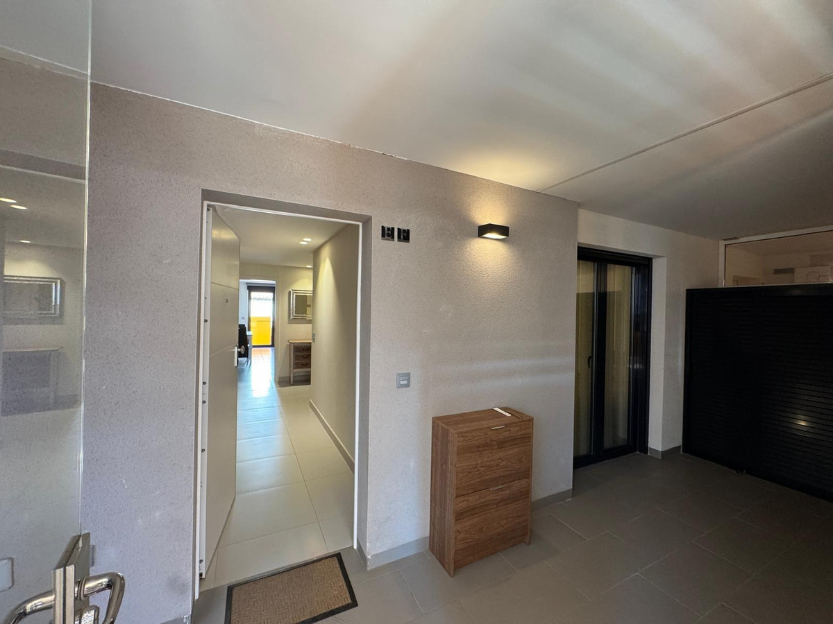 Se vende Apartamento Planta Media de 3 dormitorios en Costa Blanca, Alicante, España