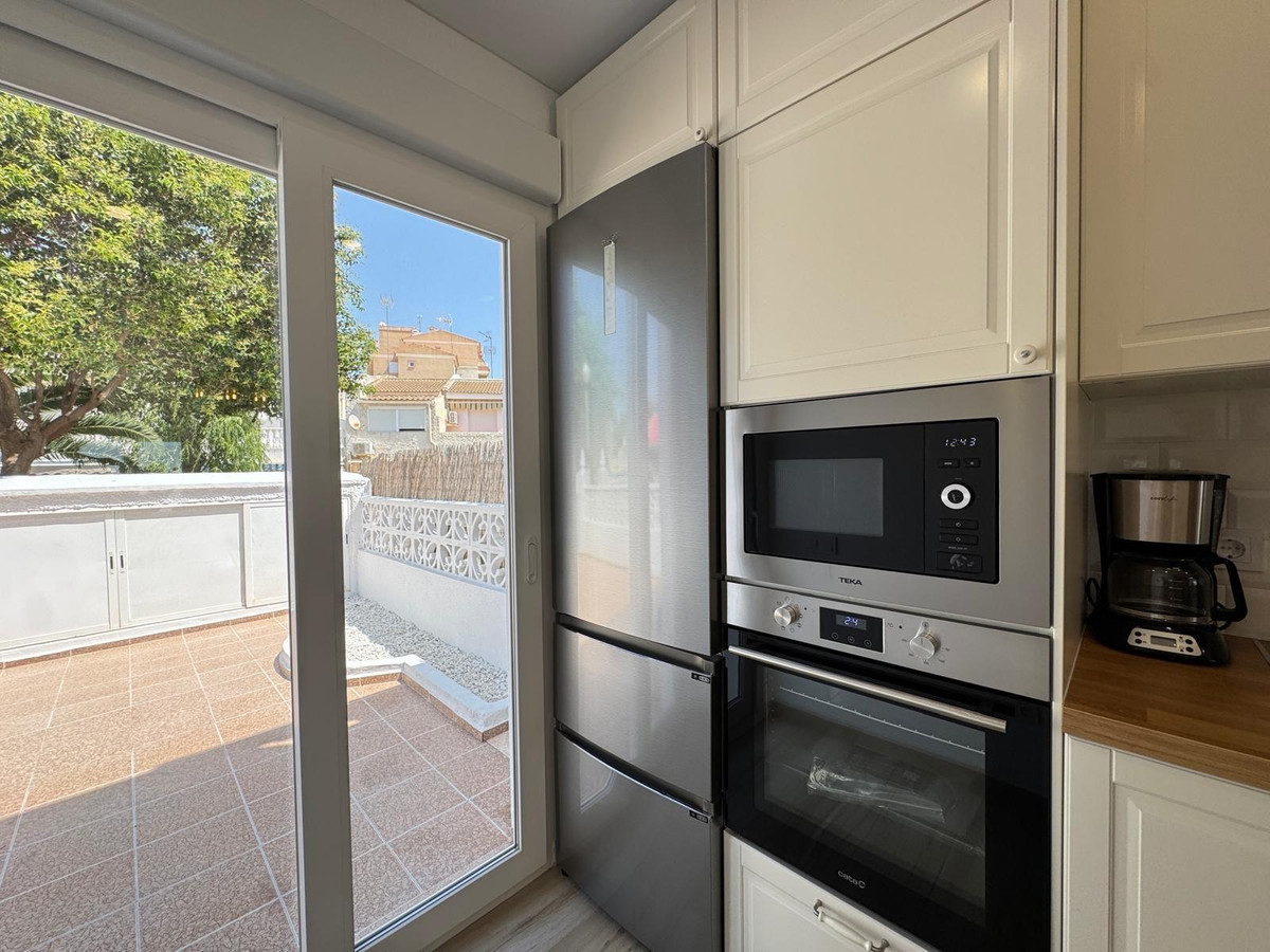 Se vende Bungalow de 3 dormitorios en Costa Blanca, Alicante, España