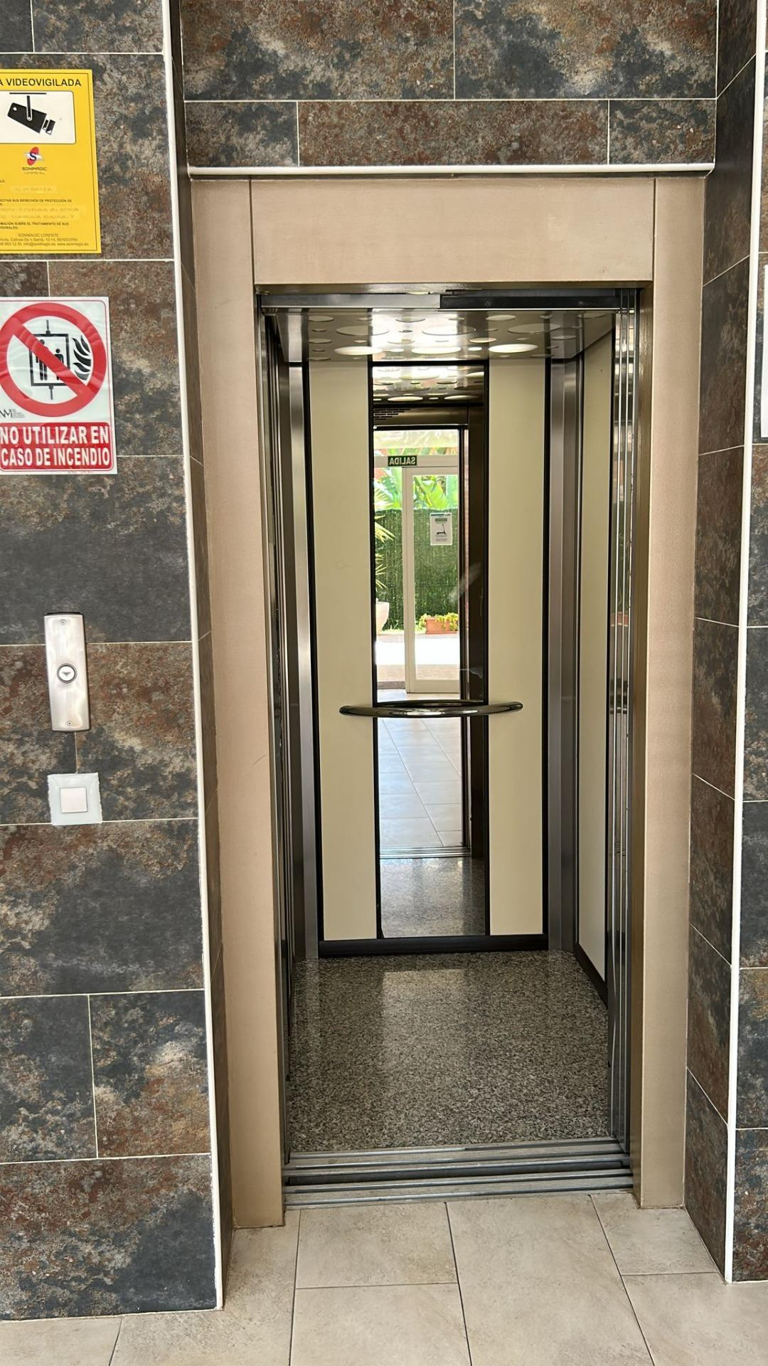 Se vende Ático de 1 dormitorios en Costa Blanca, Alicante, España