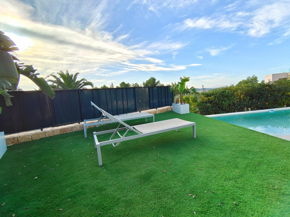4 Bed Townhouse for sale in Finestrat Costa Blanca, Alicante, Spain