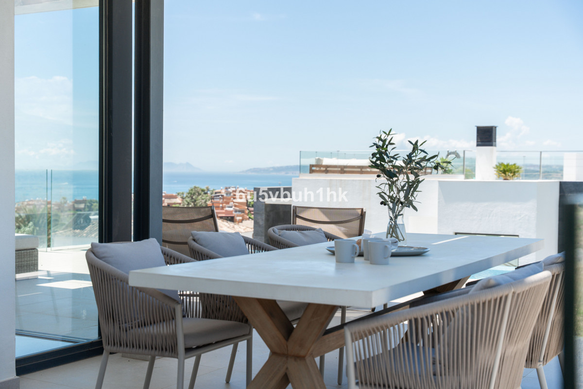 5 Bed Townhouse for sale in Estepona Costa Del Sol, Málaga, Spain