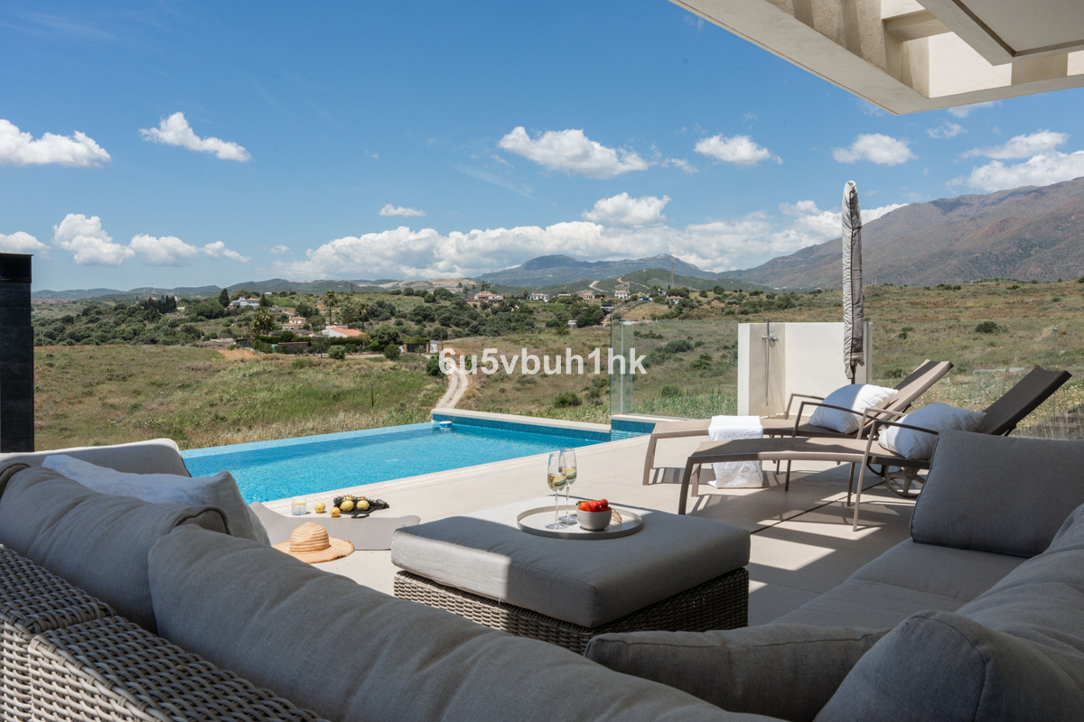 5 Bed Townhouse for sale in Estepona Costa Del Sol, Málaga, Spain