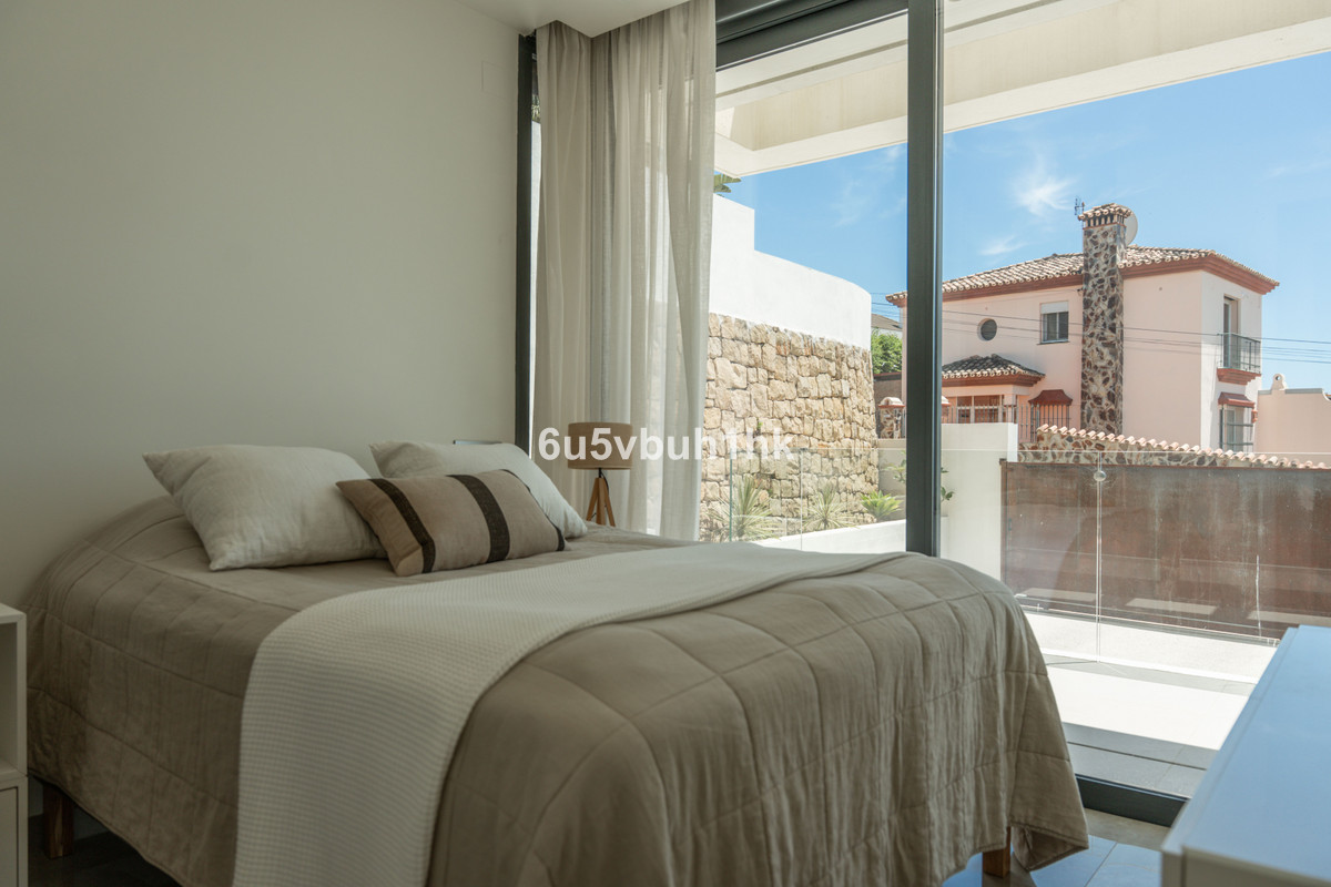 5 Bed Townhouse for sale in Estepona Costa Del Sol, Málaga, Spain